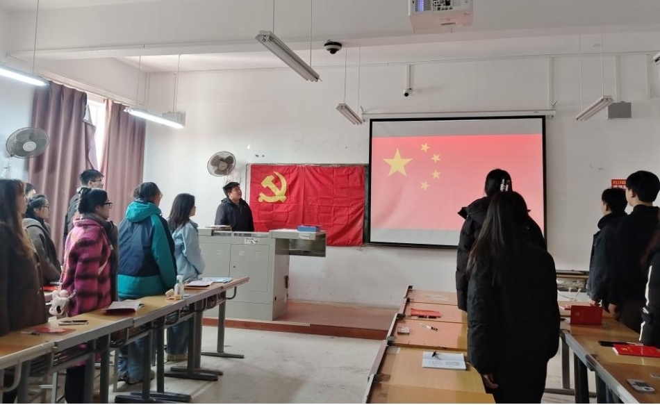“信念坚定，担当作为”银河集团官网学生第一、二党支部开展十二月支部主题党日活动